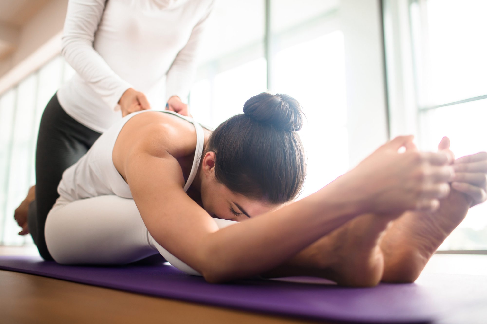 assisted-stretching-reach