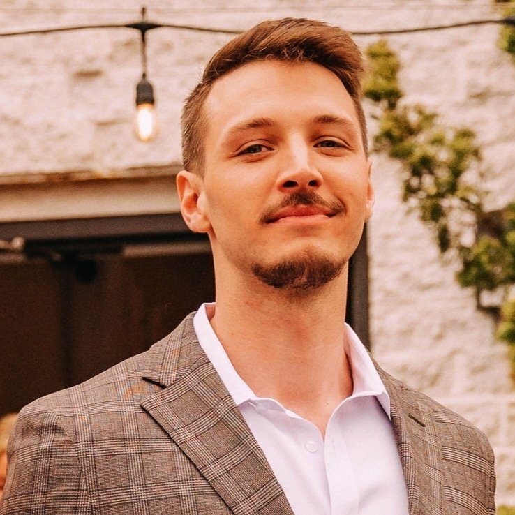 Glenn Bo Deskins_Headshot